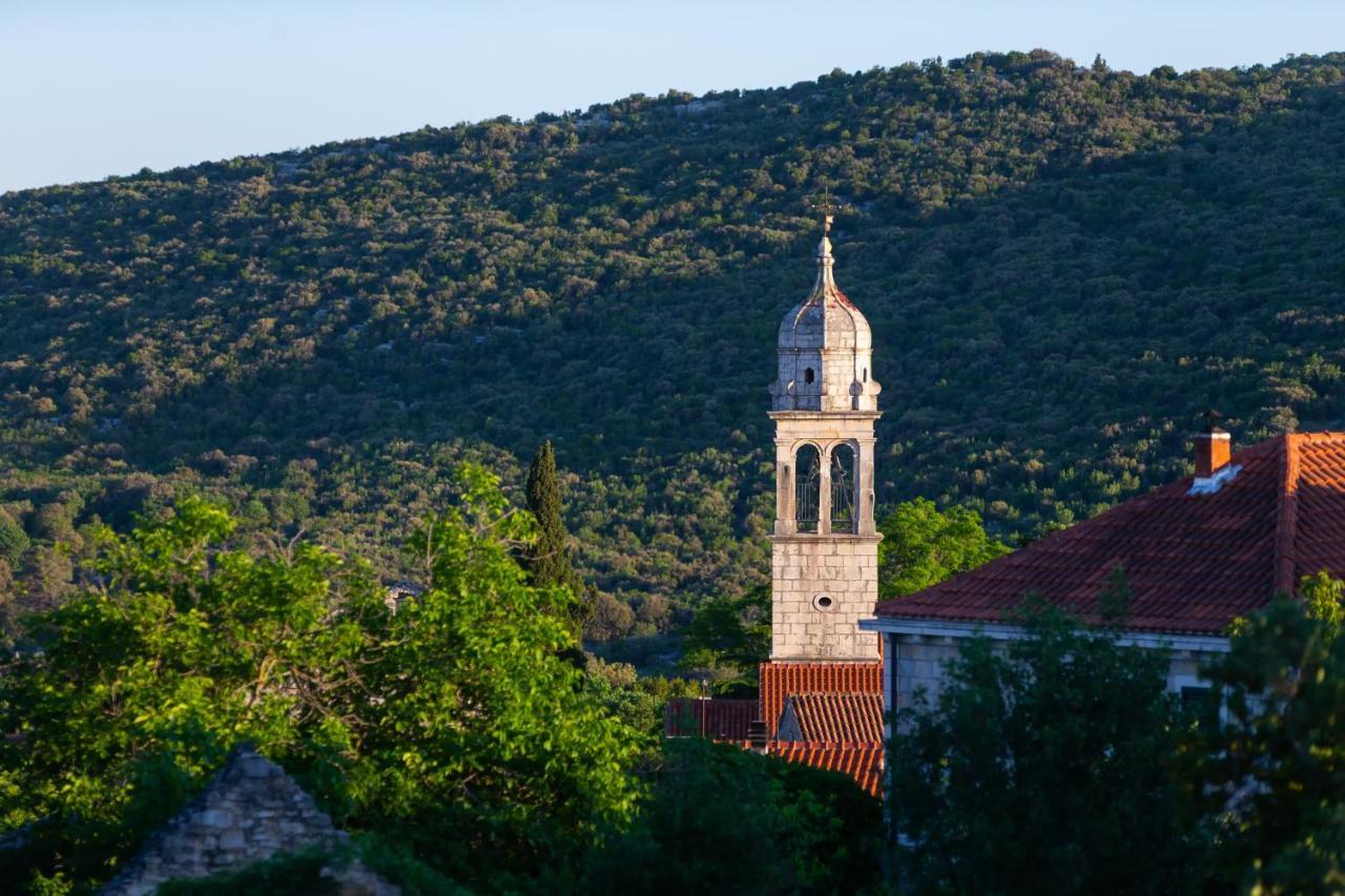 Villa Demi Pucisca Esterno foto